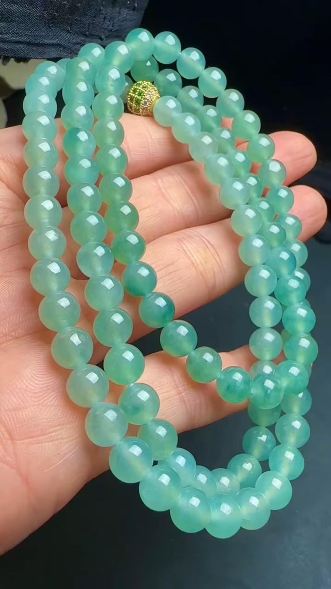 翡翠大珠 翡翠界最顶级的“四大天王”，贵到你怀疑人生！_手机新浪网